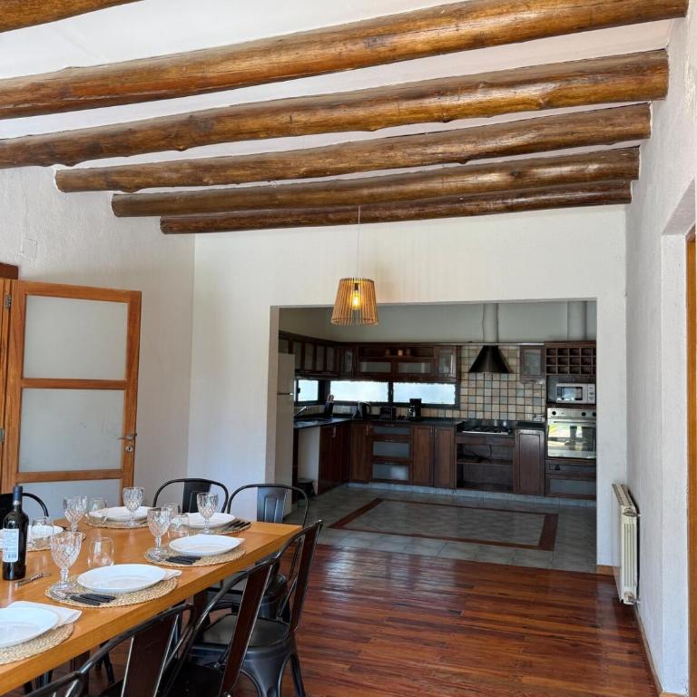 Gran Casa con Piscina - Casa de 4 dormitorios - 29