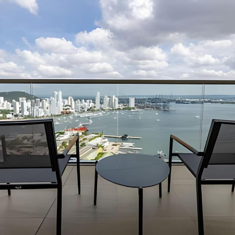 H2 Luxury 1 Bd Apt, 23rd Floor. Complementary maid - Apartment - 28