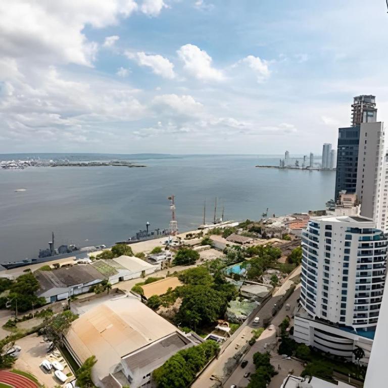 H2 Luxury 1 Bd Apt, 23rd Floor. Complementary maid - Apartment - 32