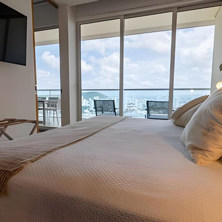 H2 Luxury 1 Bd Apt, 23rd Floor. Complementary maid - Apartment - 63