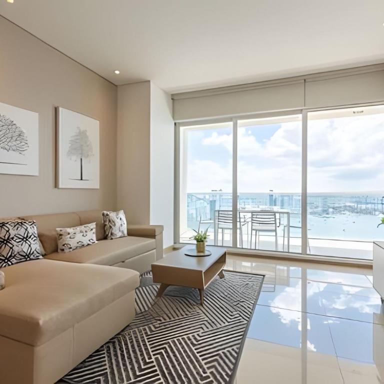 Spectacular Bay View! 26th Floor H2 Hyatt - Apartment - 7