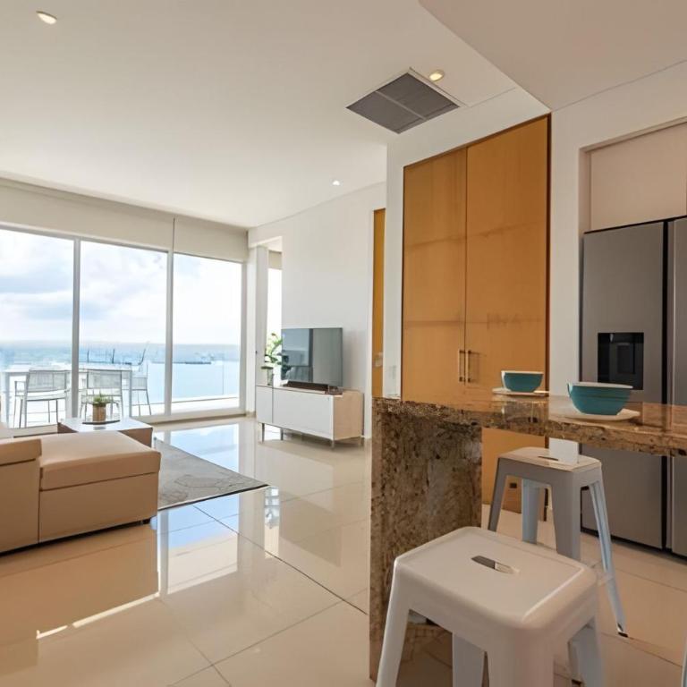 Spectacular Bay View! 26th Floor H2 Hyatt - Apartment - 35