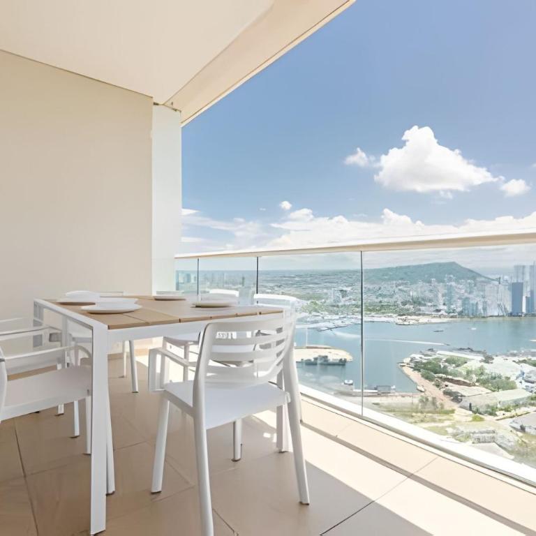 Spectacular Bay View! 26th Floor H2 Hyatt - Apartment - 43
