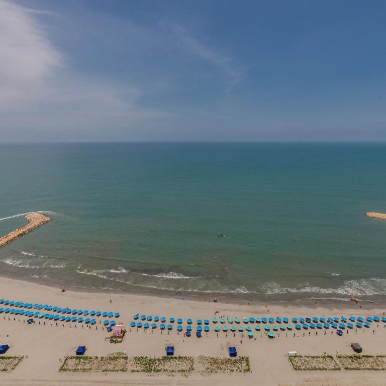27th Floor - Spectacular apartment in Bocagrande - Apartment - 35