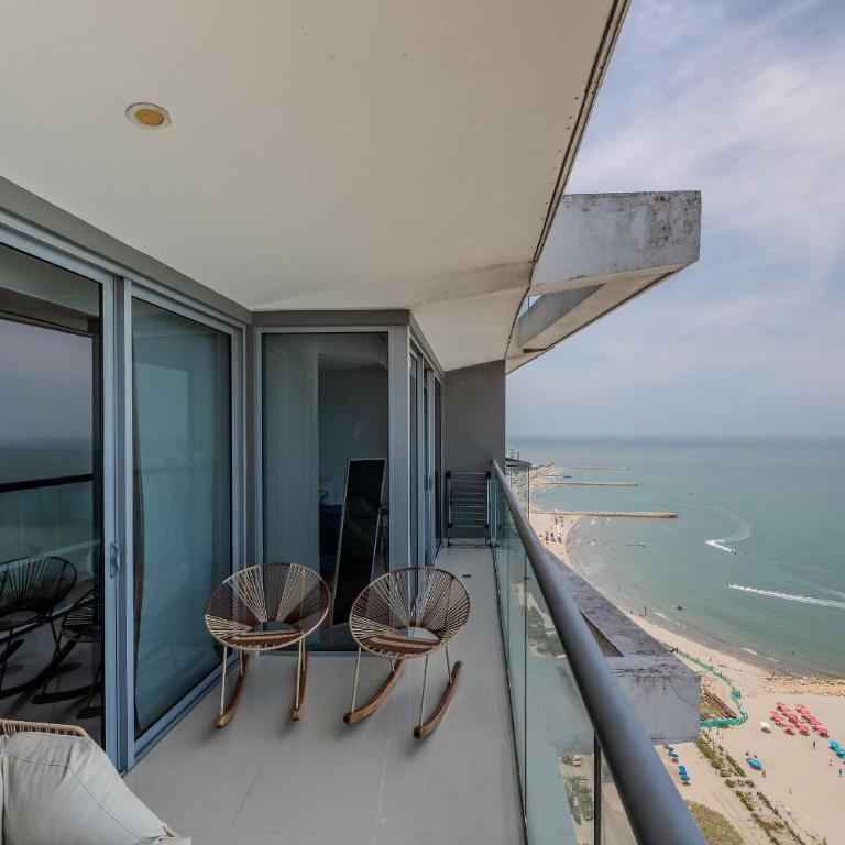 27th Floor - Spectacular apartment in Bocagrande - Apartment - 36