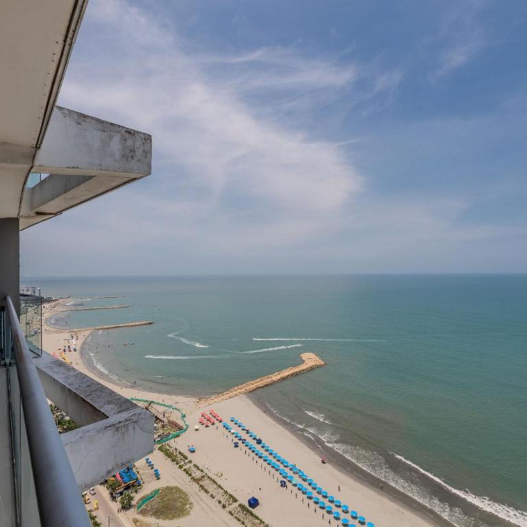 27th Floor - Spectacular apartment in Bocagrande - Apartment - 37