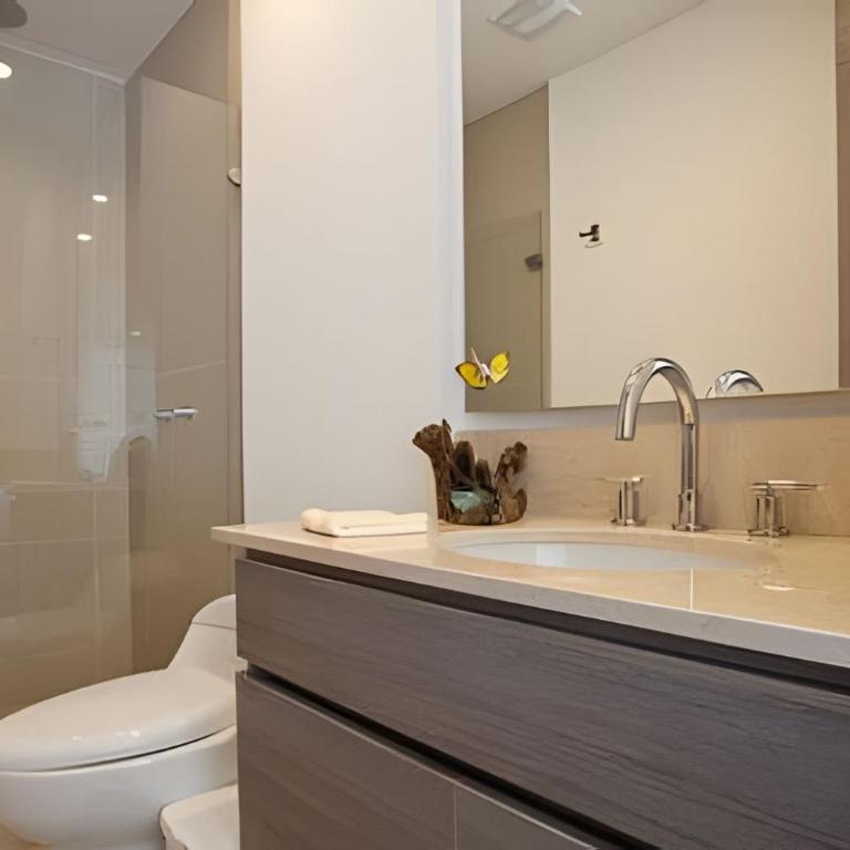 Morros City-Spectacular 38th Floor apt Bocagrande - Apartment - 10