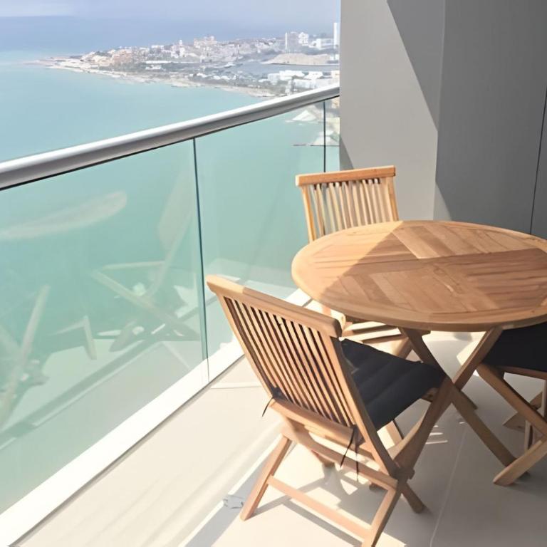 Morros City-Spectacular 38th Floor apt Bocagrande - Apartment - 53