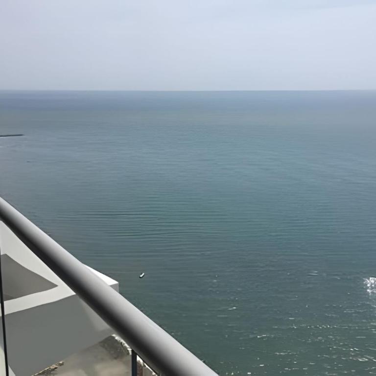 Morros City-Spectacular 38th Floor apt Bocagrande - Apartment - 56
