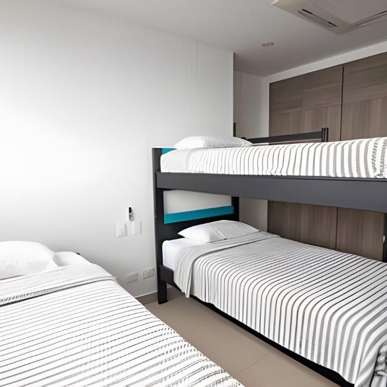 Spectacular 2 bd apt on the 27th Floor-Morros City - Apartment - 9