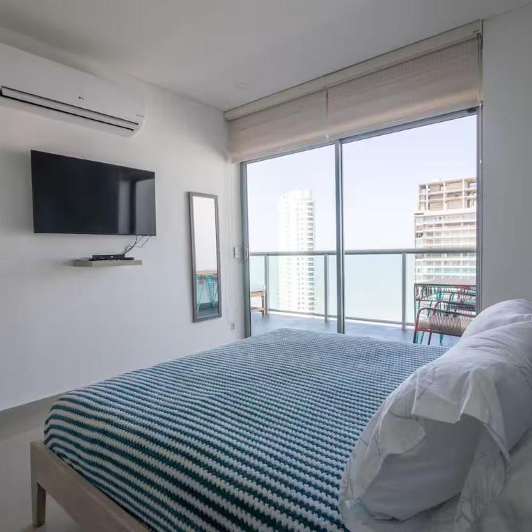 Ocean view Infinitum Spectacular 28th floor apt - Apartment - 5