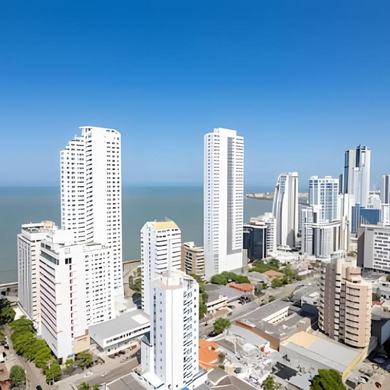 Ocean view Infinitum Spectacular 28th floor apt - Apartment - 19