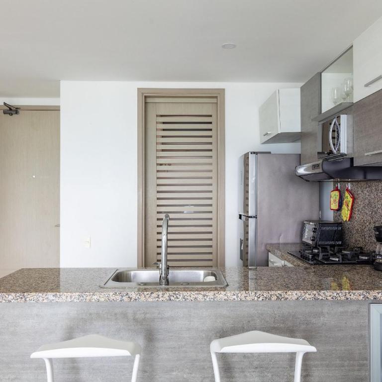 Lujoso Apto Vista al Mar Piso 34 - Palmetto Beach - Apartment - 15