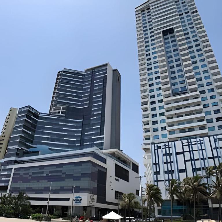 Lujoso Apto Vista al Mar Piso 34 - Palmetto Beach - Apartment - 44