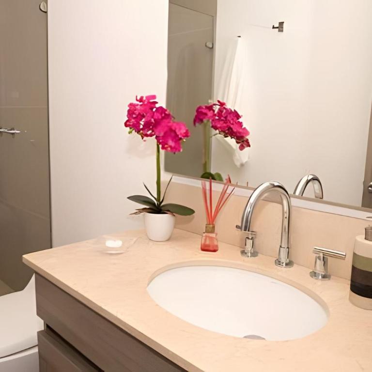 Morros City - Luxurious Ocean View apt 28th Floor - Apartment - 10
