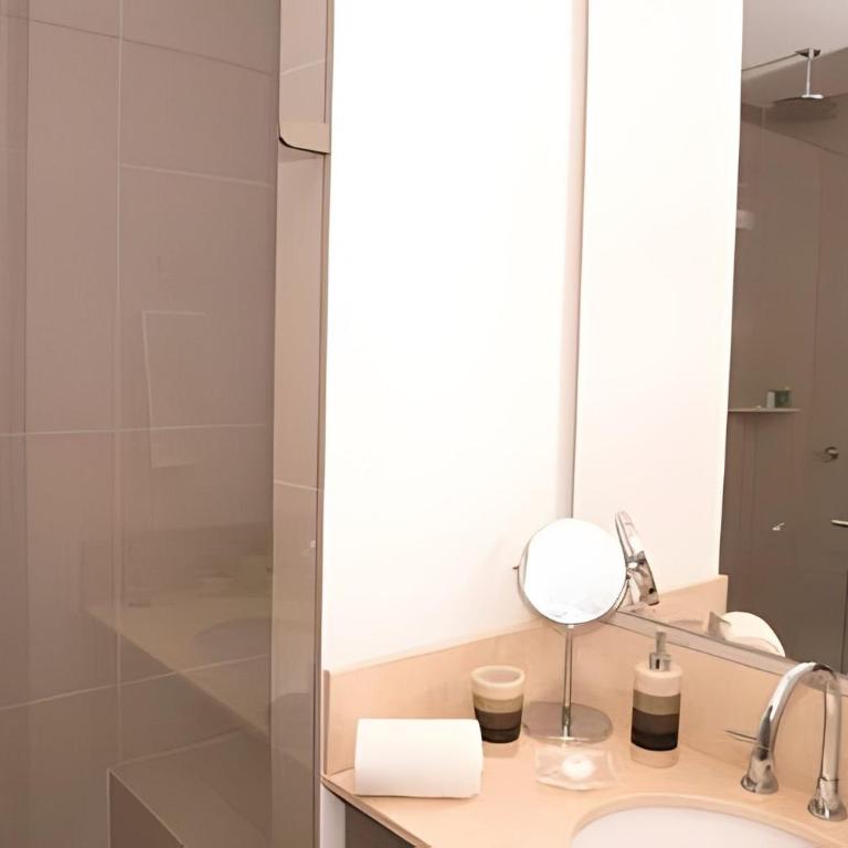Morros City - Luxurious Ocean View apt 28th Floor - Apartment - 13