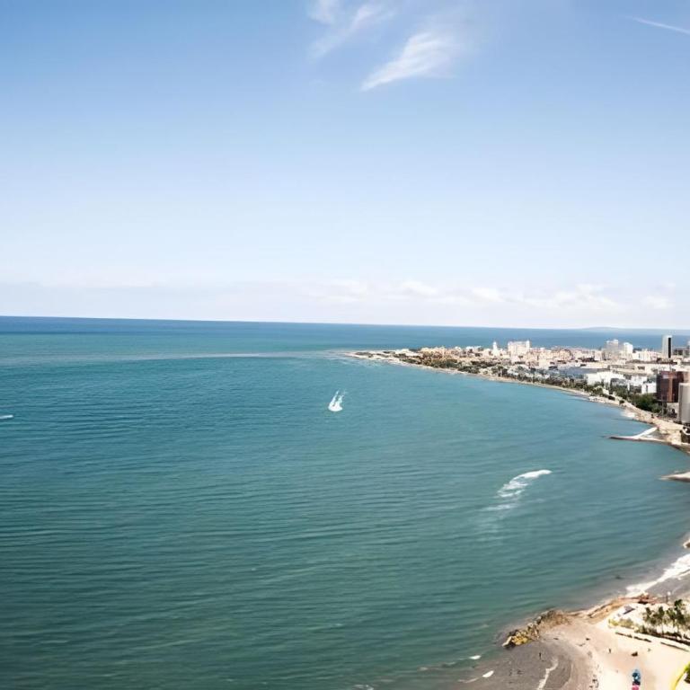Morros City - Lujoso Apto con vista al mar Piso 28 - Apartment - 28