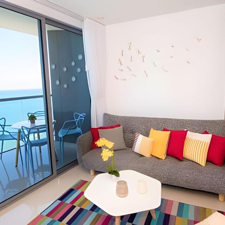 Morros City - Luxurious Ocean View apt 28th Floor - Apartment - 39
