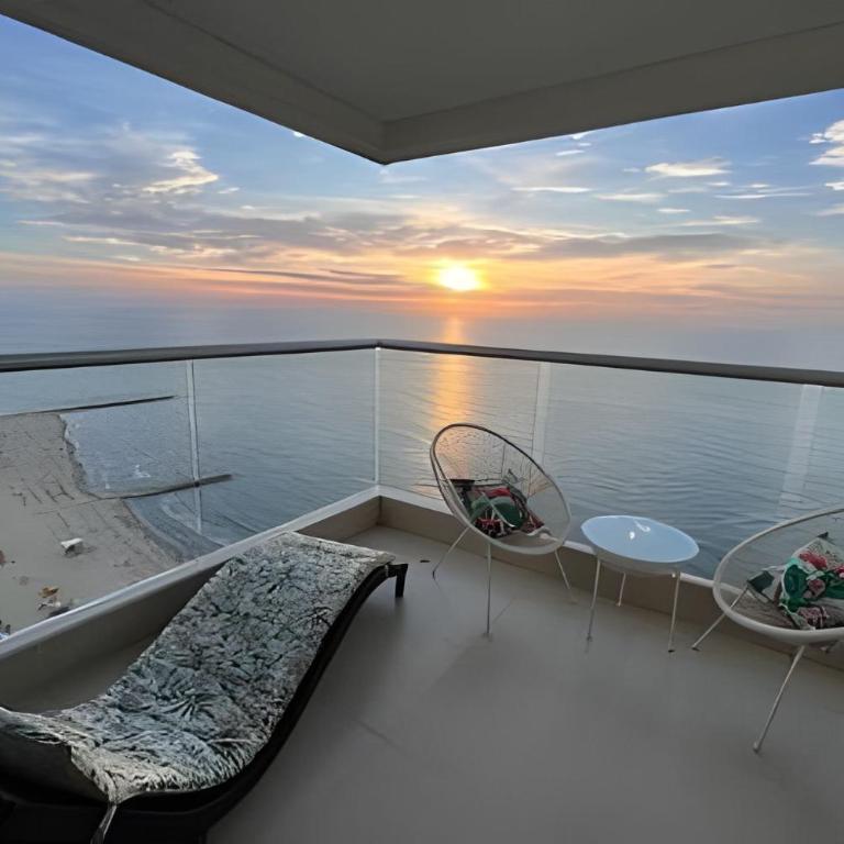 29th Floor Spectacular Apt in Palmetto Beach - Apartment - 38