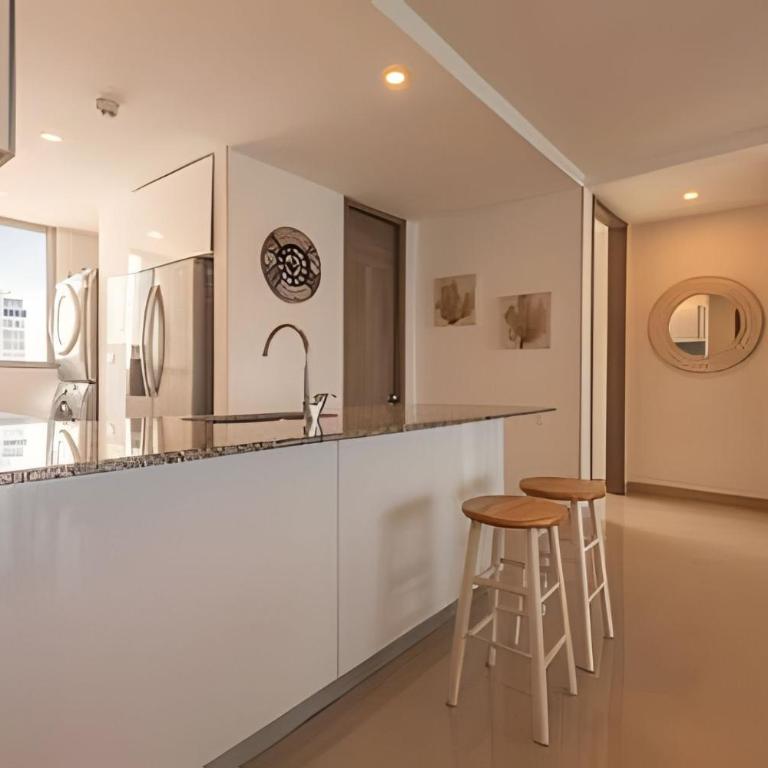 Luxurious 2-bedroom apartment on the 30th floor - Apartment - 37