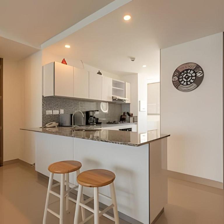 Luxurious 2-bedroom apartment on the 30th floor - Apartment - 36