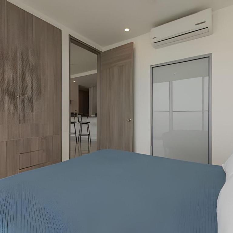 Luxurious 2 Bedroom apt, 32nd Floor - Morros City - Apartment - 4