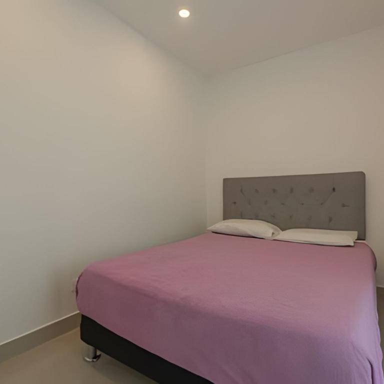 Luxurious 2 Bedroom apt, 32nd Floor - Morros City - Apartment - 10