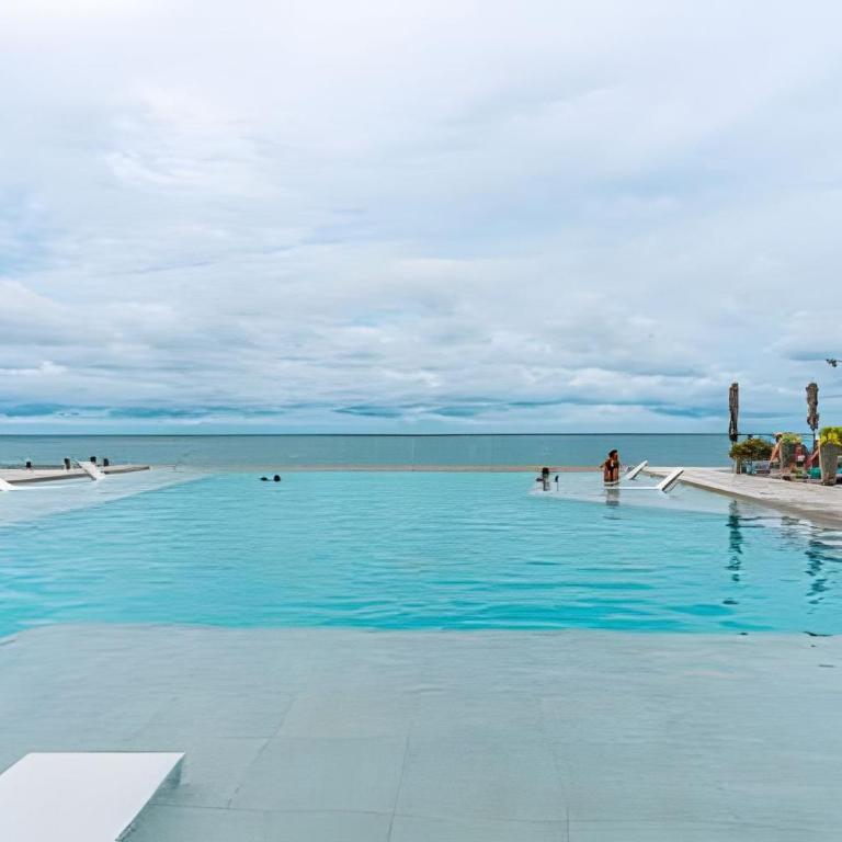 Luxurious 2 Bedroom apt, 32nd Floor - Morros City - Apartment - 15