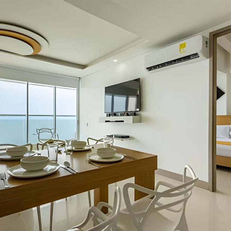Luxurious 3 Bedroom apt - 3303 Palmetto Beach - Apartment - 1