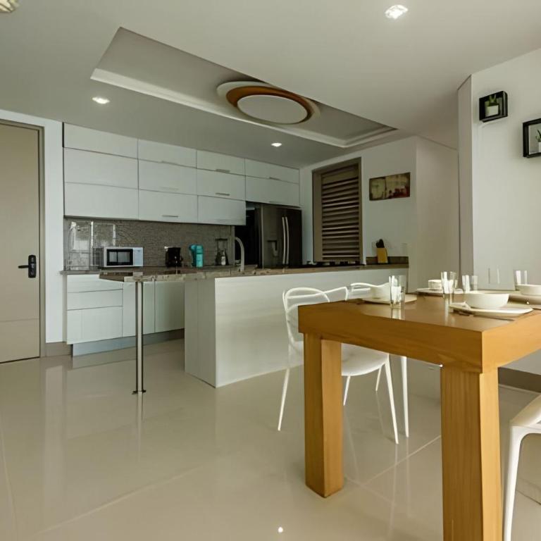 Luxurious 3 Bedroom apt - 3303 Palmetto Beach - Apartment - 16