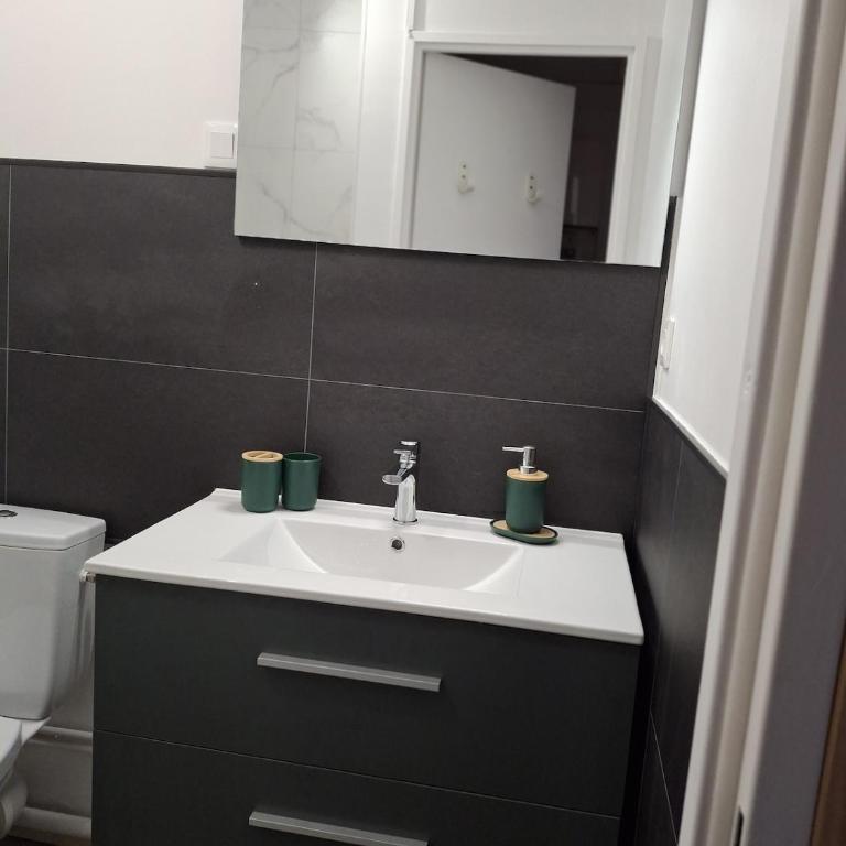 L'Éterlou 4 personnes, proche télécabine - Appartement 1 Chambre - 16