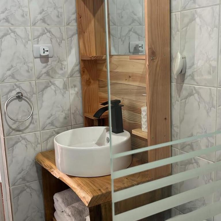 Hostal Malú - Double Room with Private Bathroom - 19