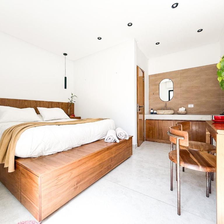 Casa Pollito - One-Bedroom Apartment - 8