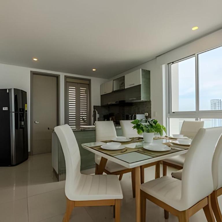 Spectacular apt with Ocean View, 28th Floor! - Apartment - 42
