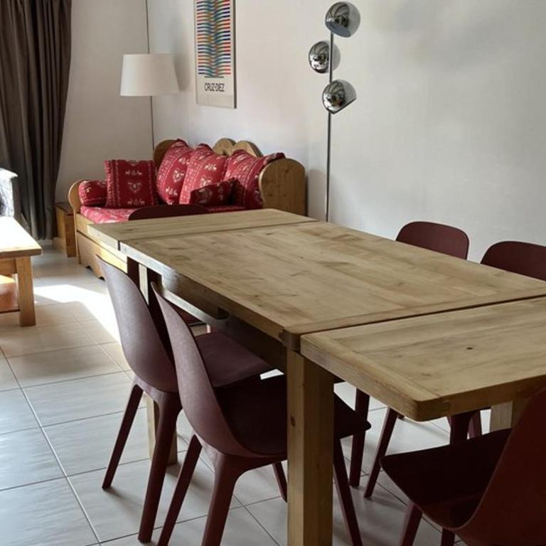 Appartement 3 pièces rénové, 8 pers, proche pistes, Wifi - FR-1-687-23 - Apartamento - 4