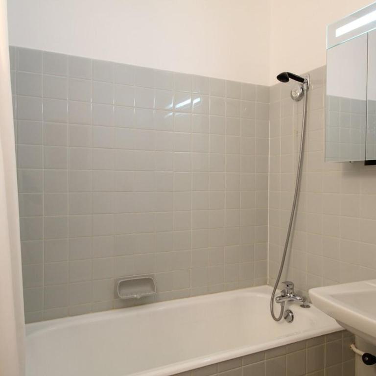 Appartement 3 pièces rénové, 8 pers, proche pistes, Wifi - FR-1-687-23 - Apartamento - 12