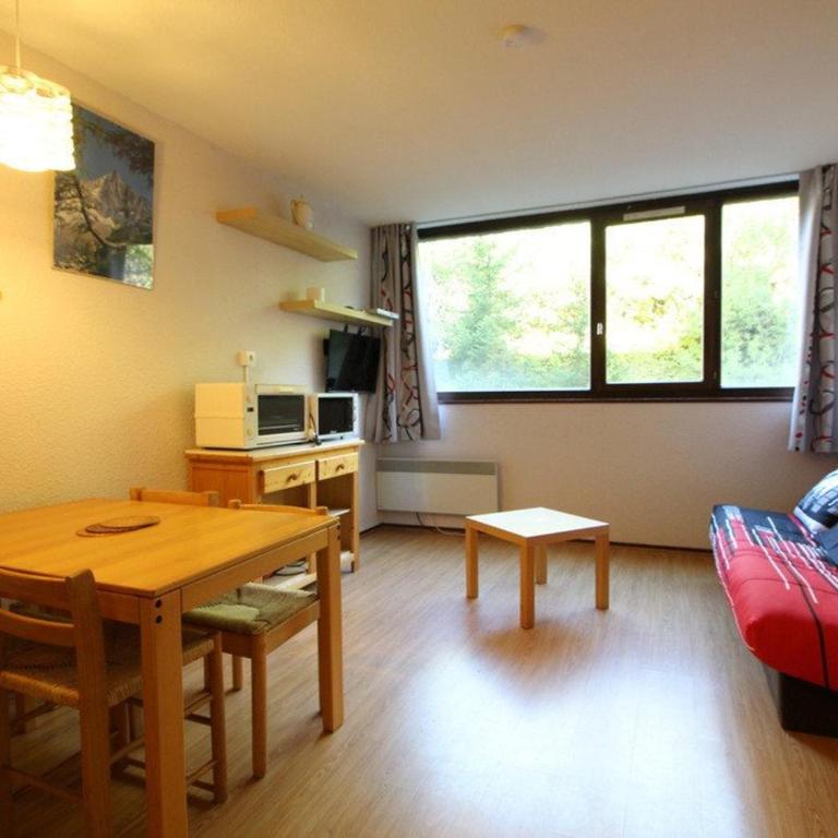 Studio 4 pers, lave-vaisselle, proche pistes et commerces, navette gratuite - FR-1-687-47 - Estudio - 1