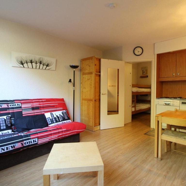 Studio 4 pers, lave-vaisselle, proche pistes et commerces, navette gratuite - FR-1-687-47 - Estudio - 4