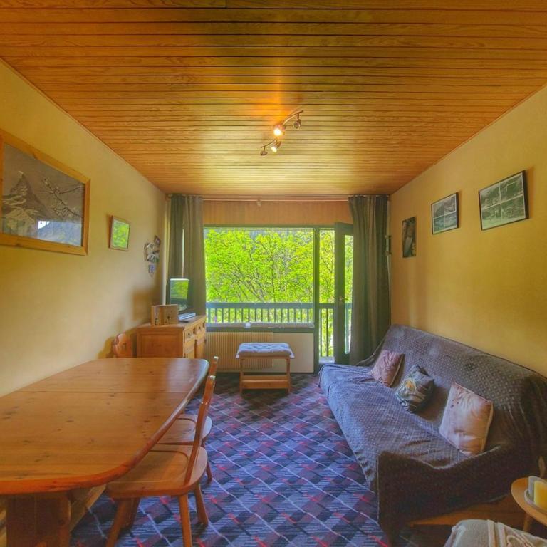 Appart. 38m² pour 6 pers, balcon sud, pied des pistes - FR-1-687-115 - Apartment - 5