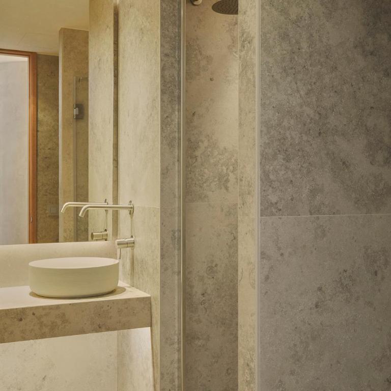 Enea Living - Studio Apartment with Balcony and River View - 17