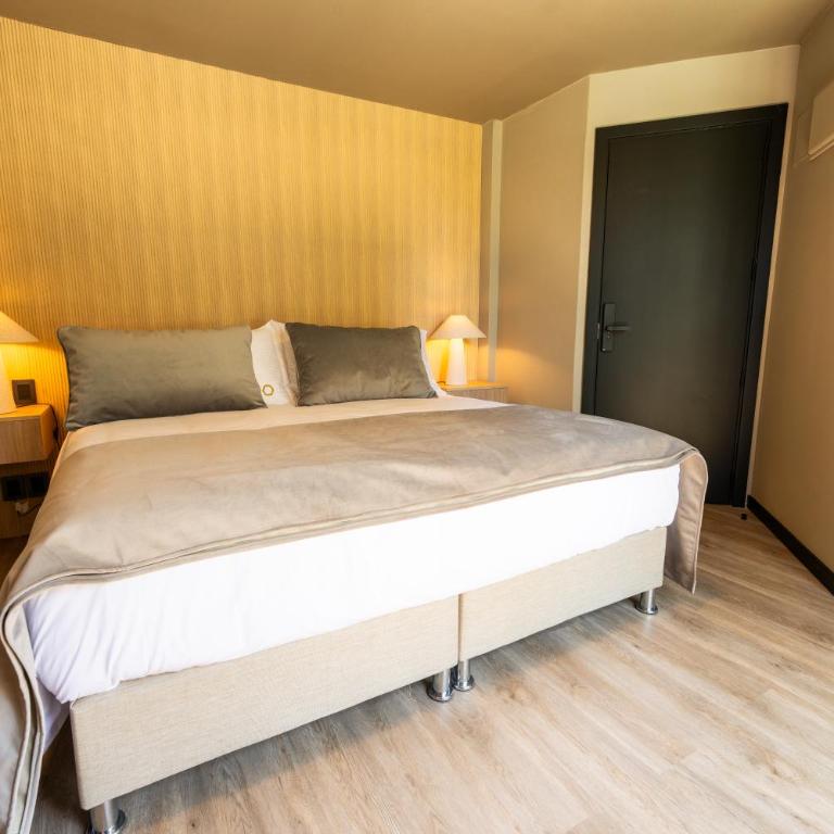 Bravo Hotel - Habitación Doble con terraza - 1