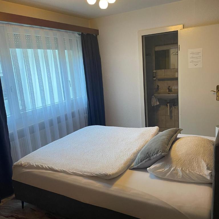 Hotel Europe Brig - Standard Einzelzimmer - 2
