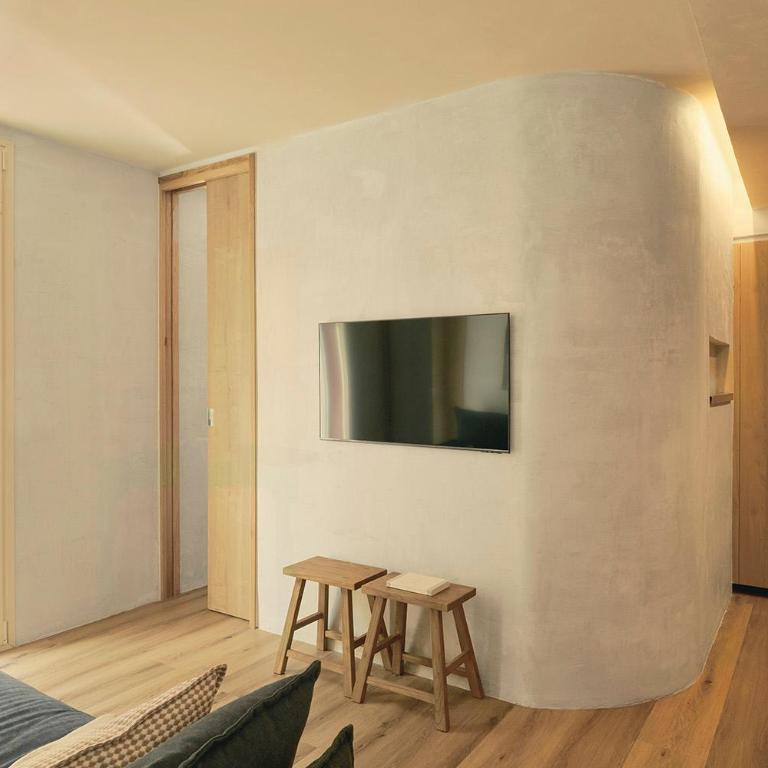 Enea Living - Family Apartment with Balcony and City Views - 34