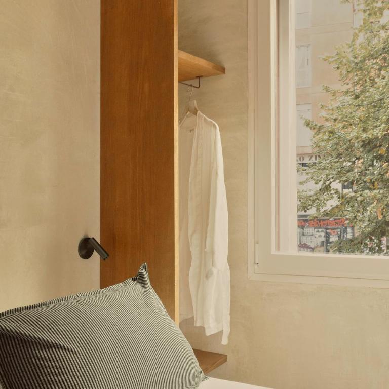 Enea Living - Family Apartment with Balcony and City Views - 30