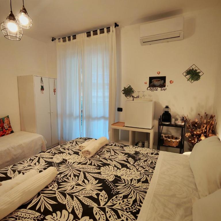 Leonardo Rome Holidays - Comfort Triple Room with Shower - 5