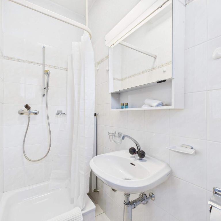 Studio in Saas-Grund quiet and centrally located - Apartment - 7