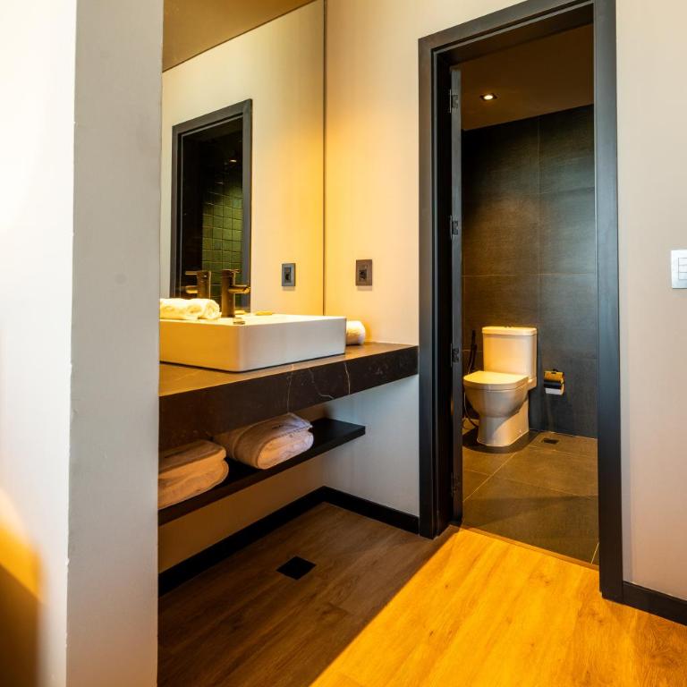 Bravo Hotel - Suite - 4
