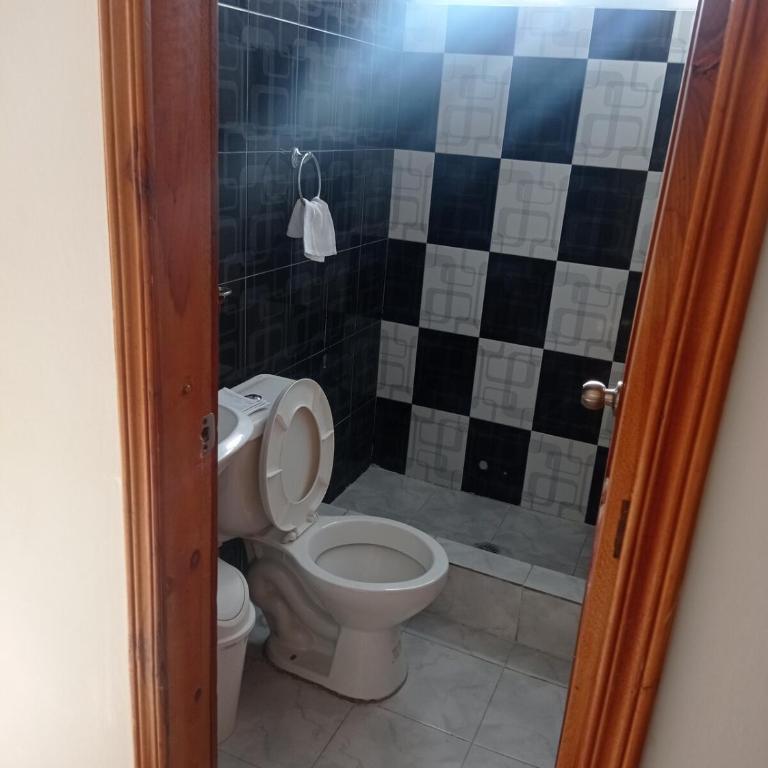 Casa en Atuntaqui - Three-Bedroom House - 8