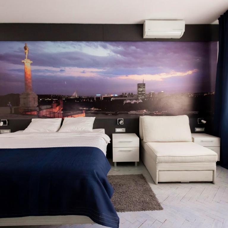 Square 19 - Studio Apartment - 4