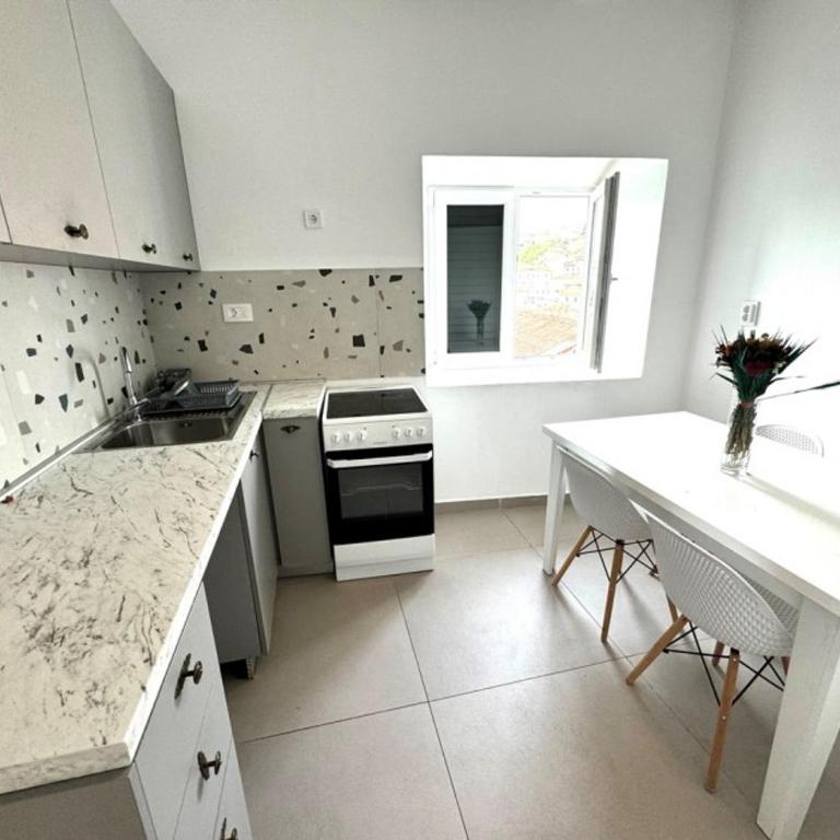 Apartment Forte Mare - Apartman sa 2 Spavaće Sobe i Pogledom na More - 12